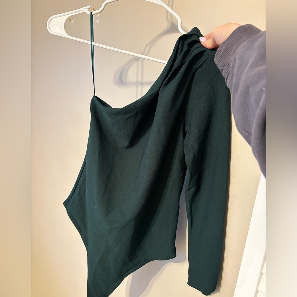 Abercrombie one sleeve bodysuit NWOT